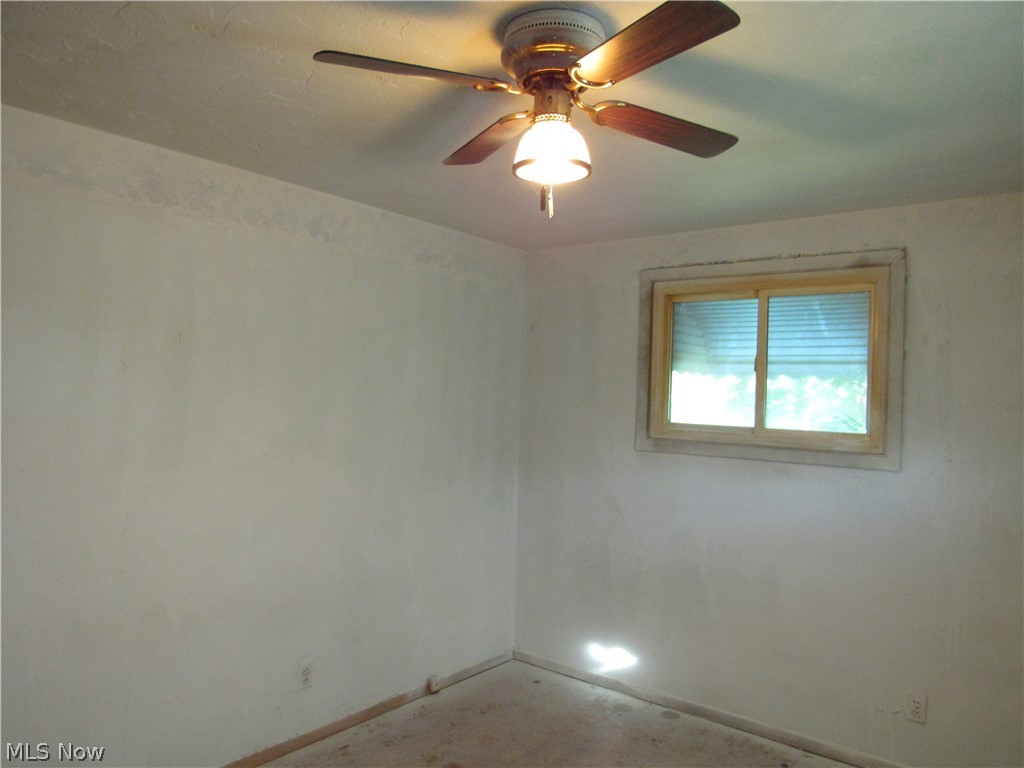 596 Terrace Property Photo 23