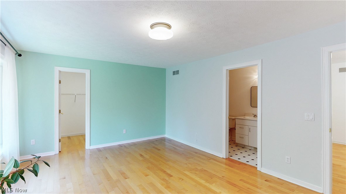7380 Rollingbrook Trail Property Photo 24