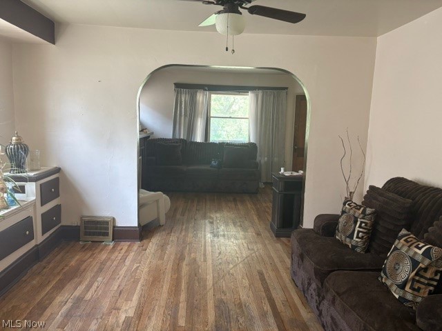 3013 E 130th Street Property Photo 7