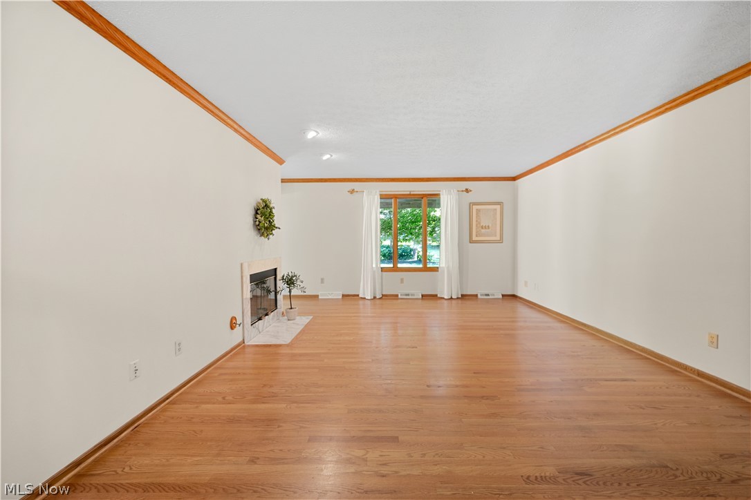 37959 Detroit Road Property Photo 18