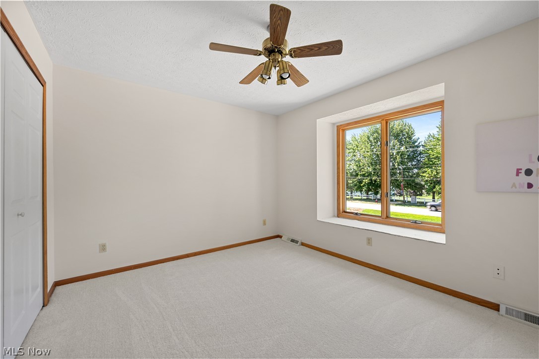 37959 Detroit Road Property Photo 26