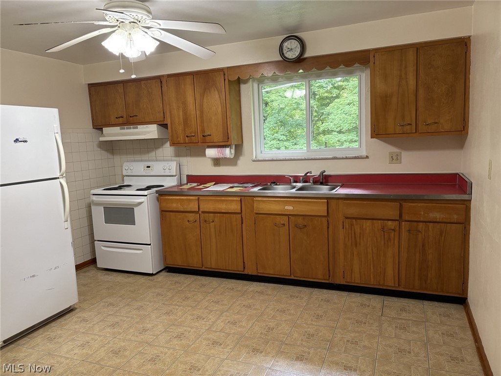 2247 County Road 47 Property Photo 10
