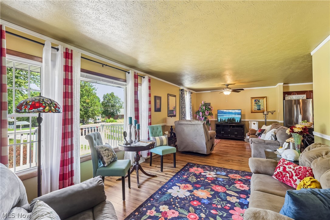 6109 N Oval Road Property Photo 12