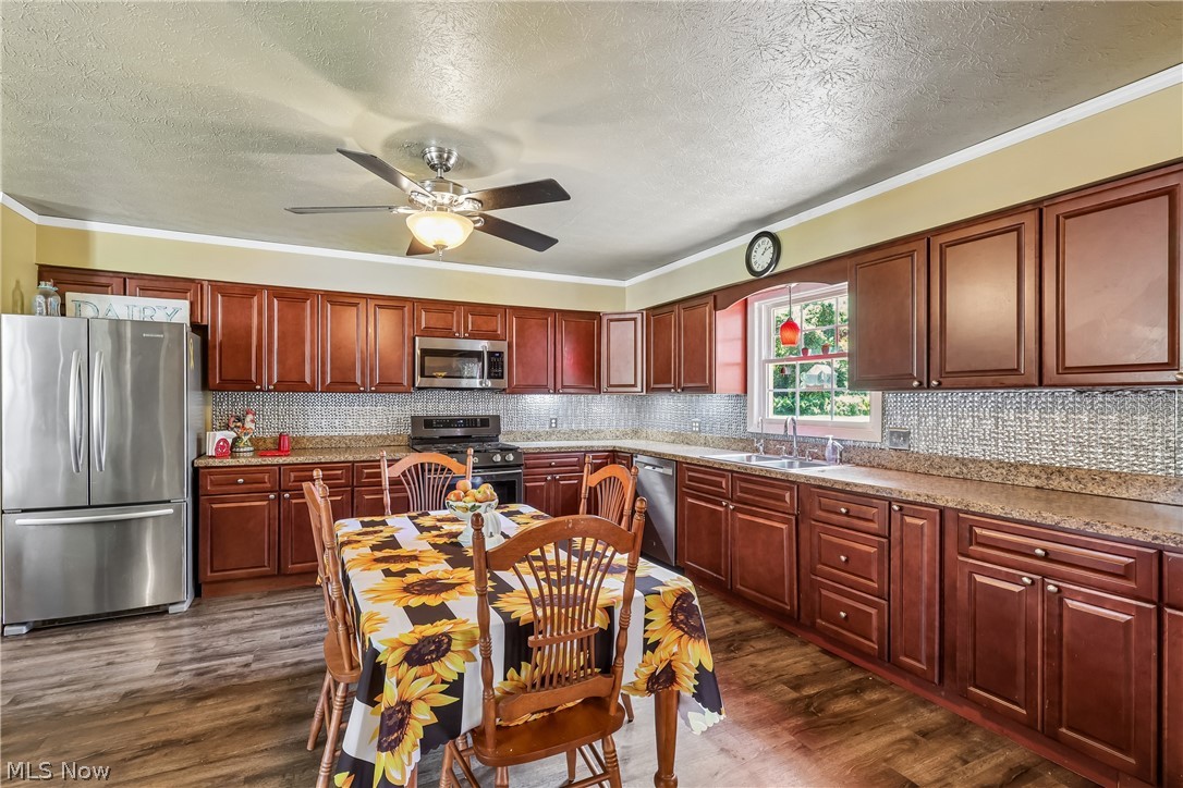 6109 N Oval Road Property Photo 16