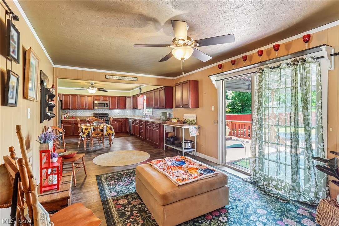 6109 N Oval Road Property Photo 19