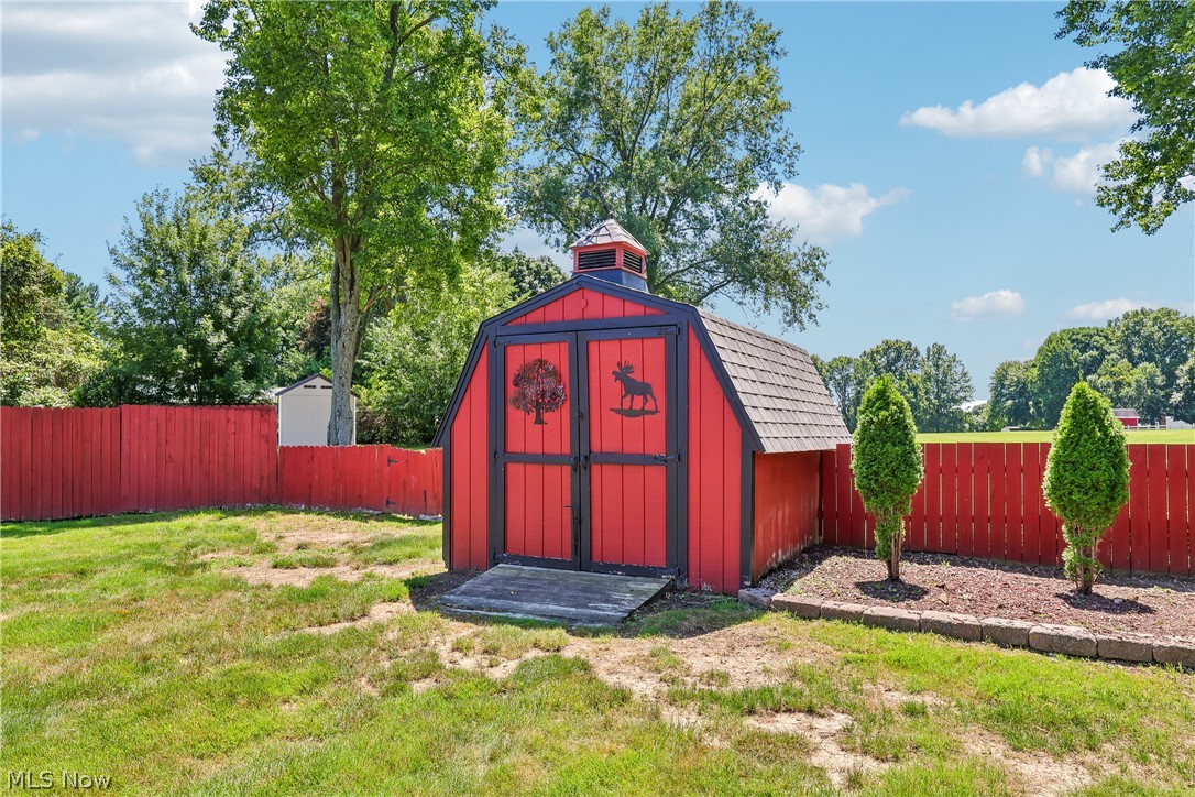 6109 N Oval Road Property Photo 46
