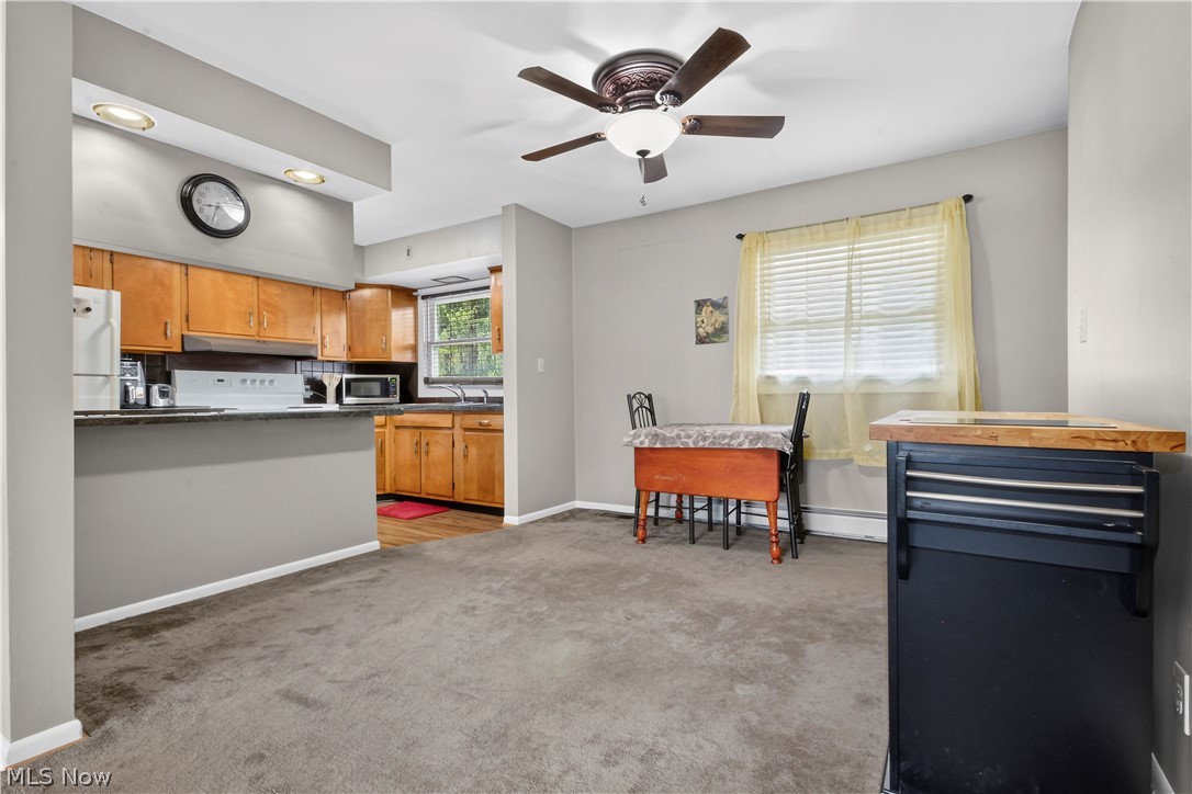 945 Larkridge Avenue Property Photo 11