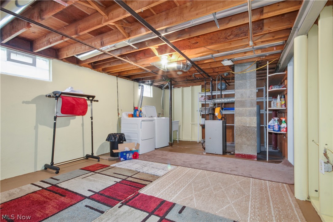945 Larkridge Avenue Property Photo 19