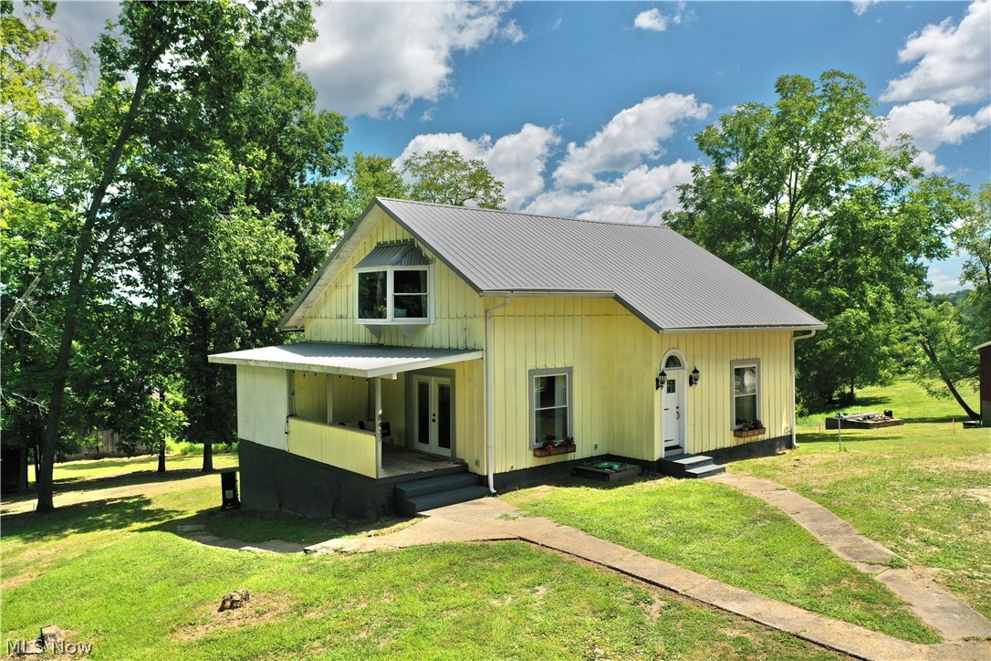 8437 S Calhoun Highway Property Photo 1