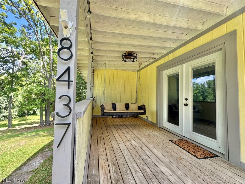 8437 S Calhoun Highway Property Photo 2