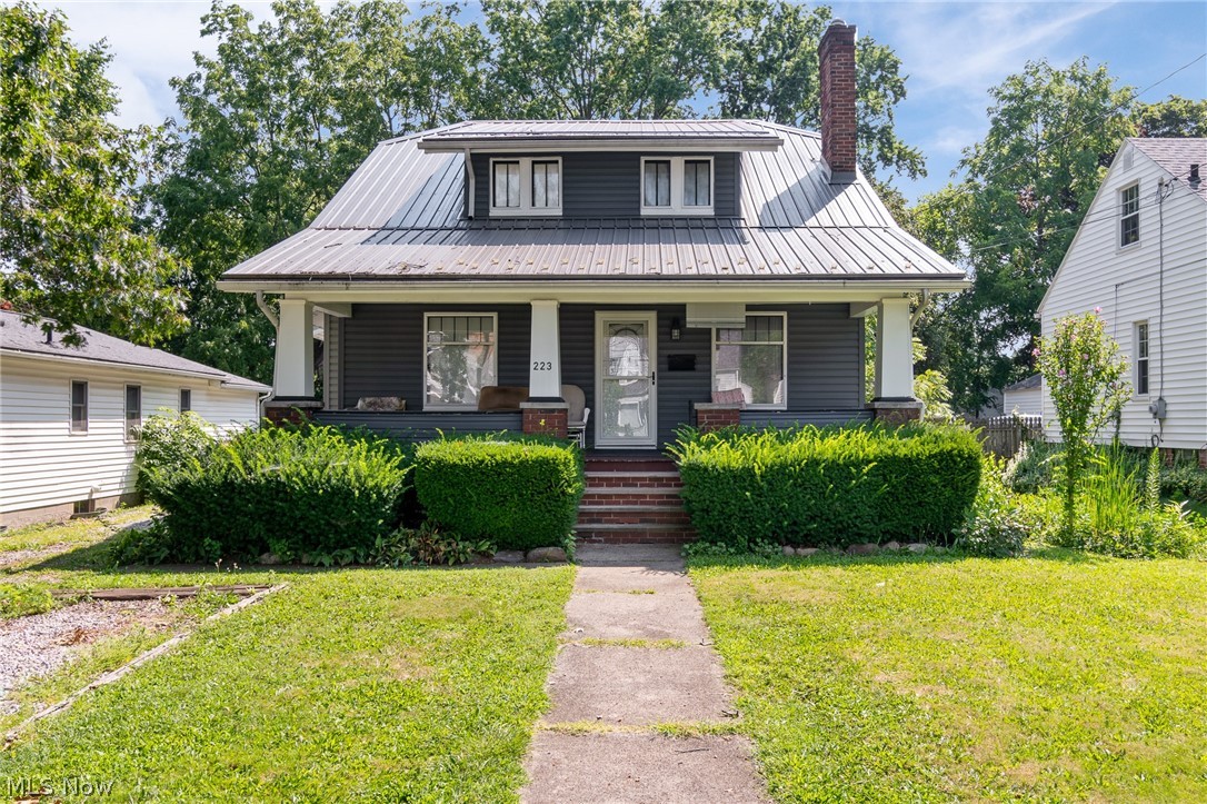 223 Hawk Avenue Property Photo 1