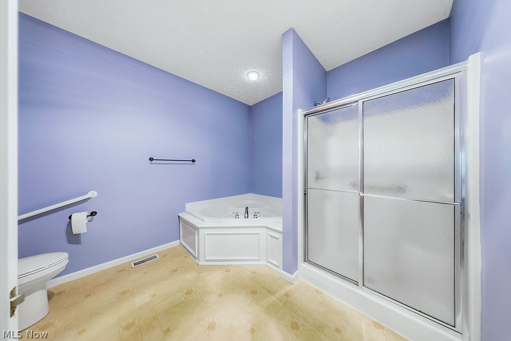 4 Whitaker Cove Property Photo 37