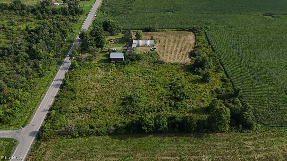 8725 State Route 7 Property Photo 10