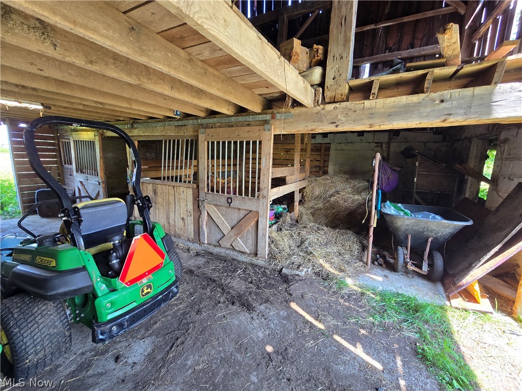 8725 State Route 7 Property Photo 33