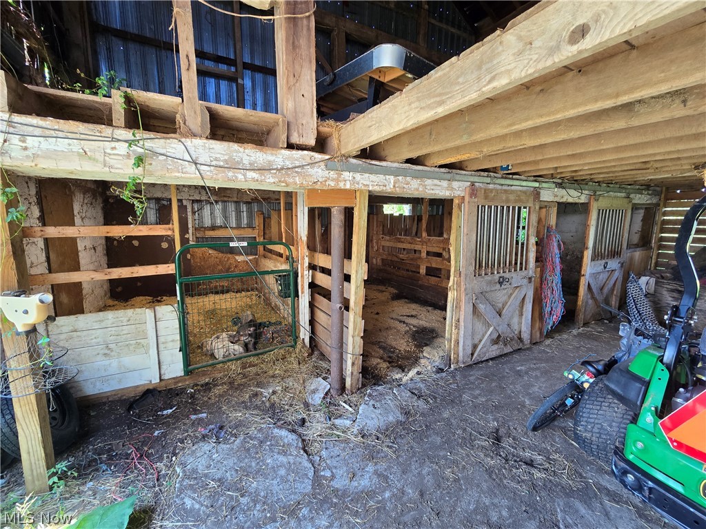 8725 State Route 7 Property Photo 34