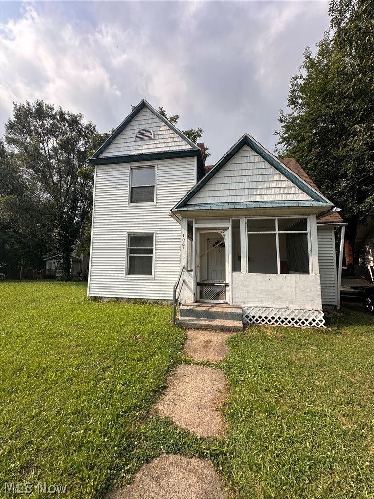1061 Ackley Street Property Photo 1