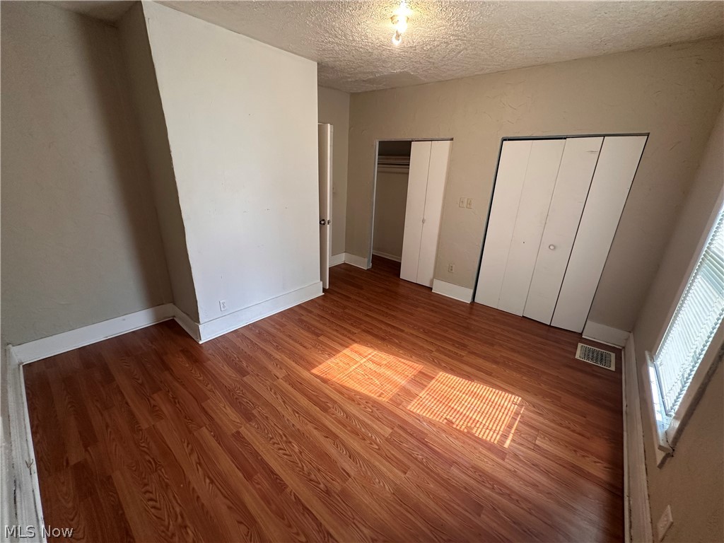 1061 Ackley Street Property Photo 12