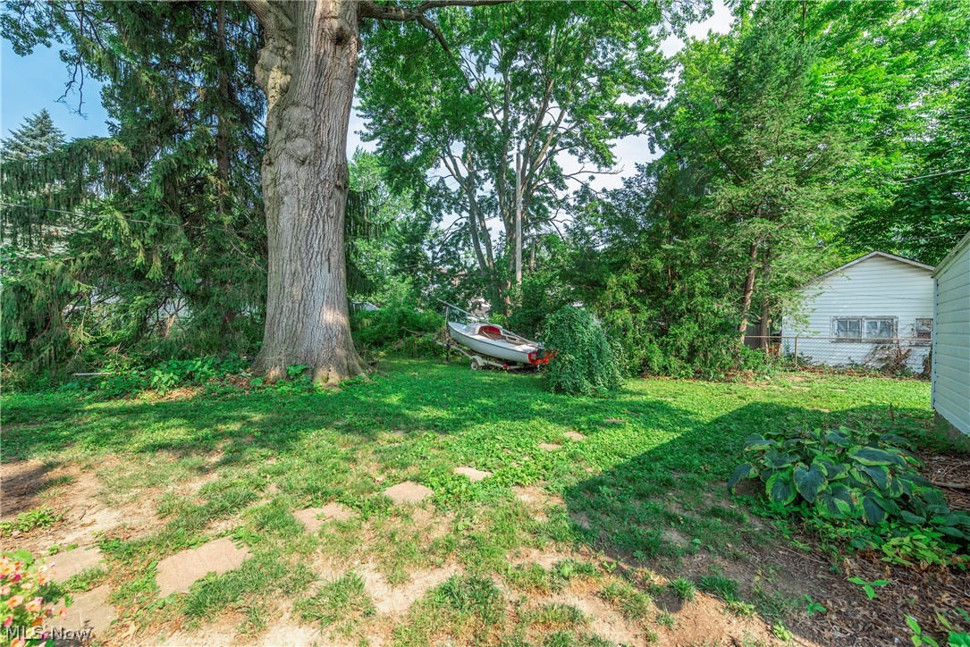 455 11th Street Property Photo 8