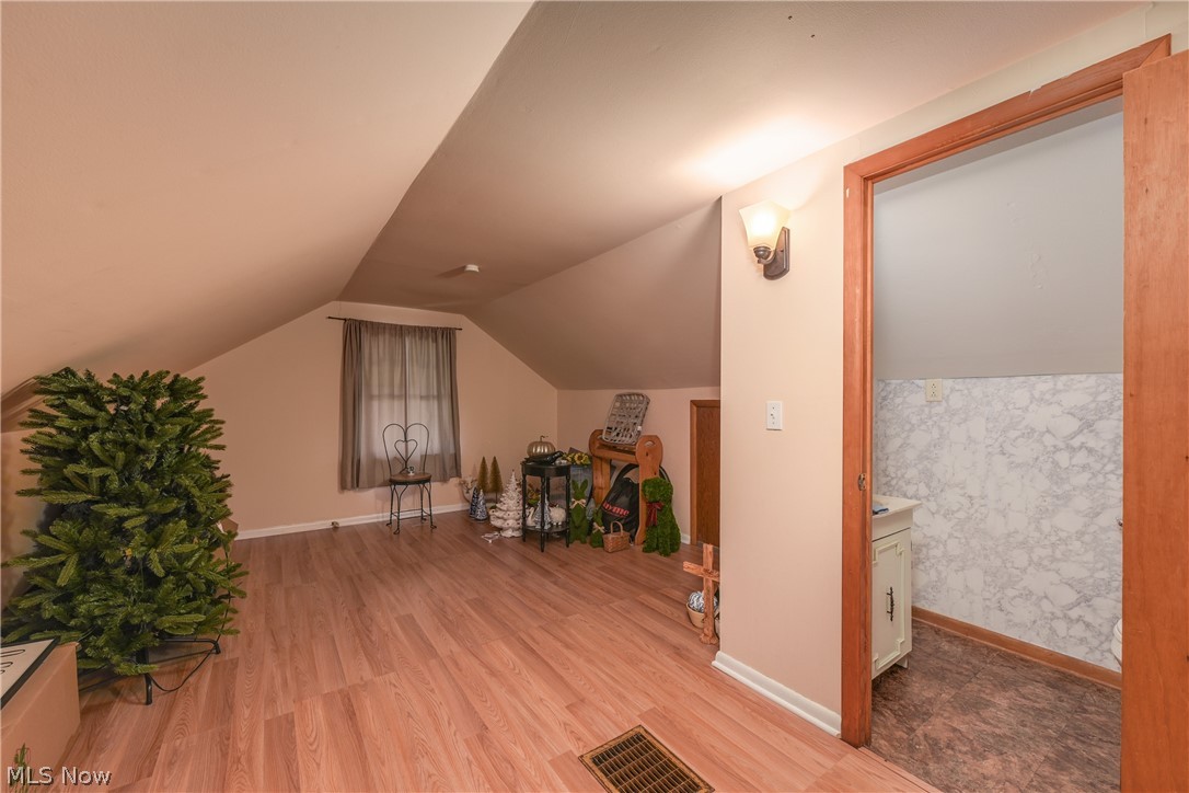 455 11th Street Property Photo 40