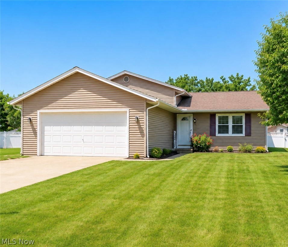 546 Fieldstone Drive Property Photo 1
