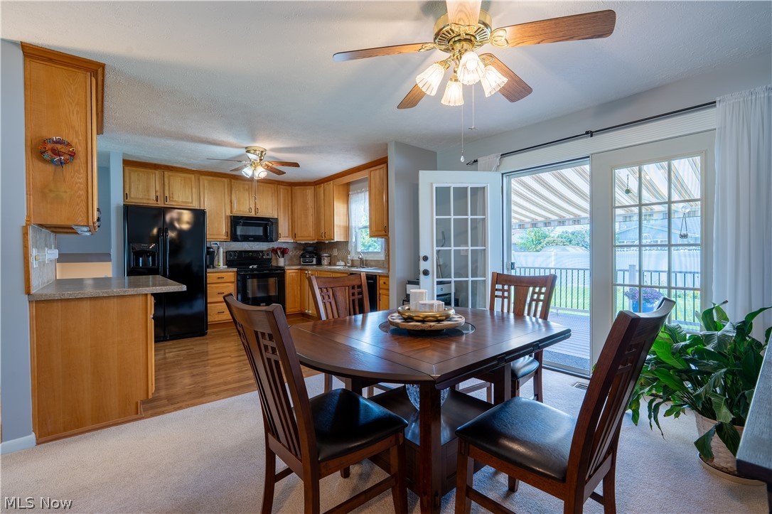 546 Fieldstone Drive Property Photo 14