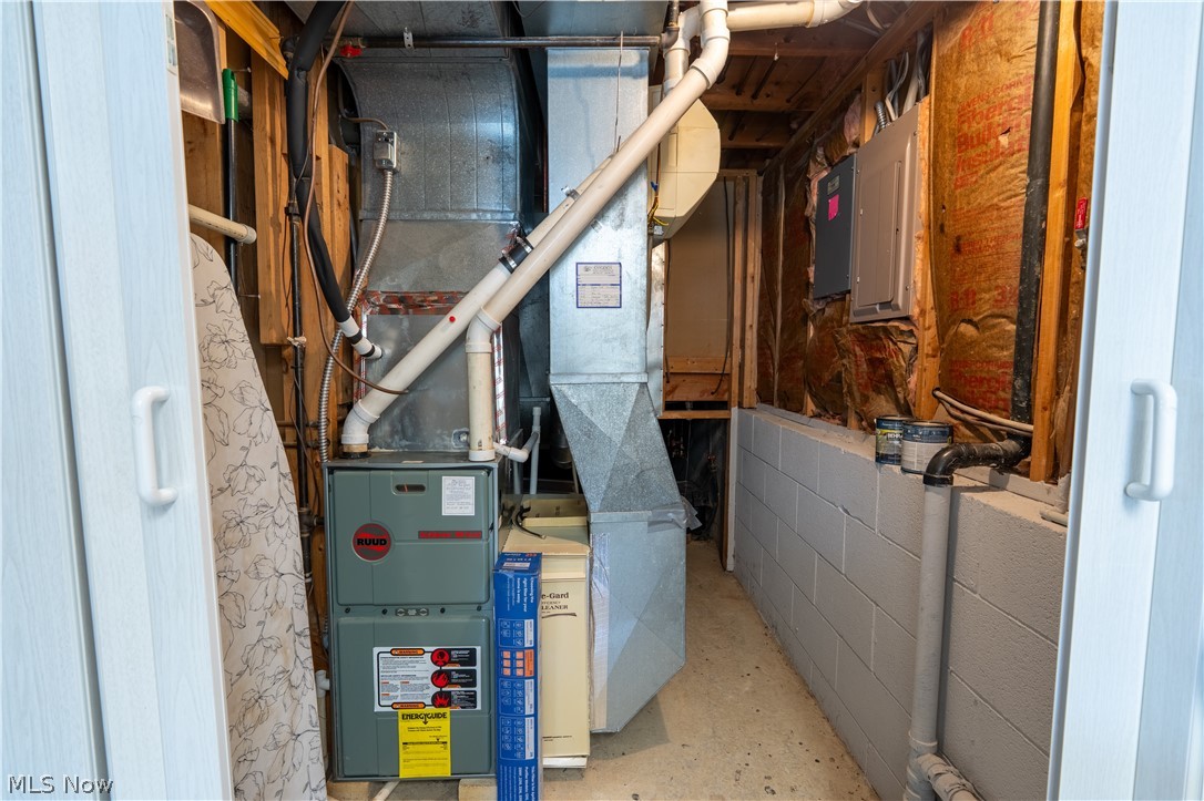 546 Fieldstone Drive Property Photo 43