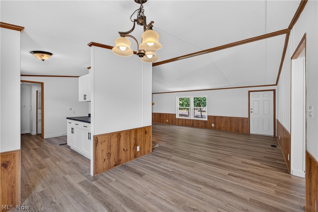 6835 Richmond Road 14 Property Photo 27