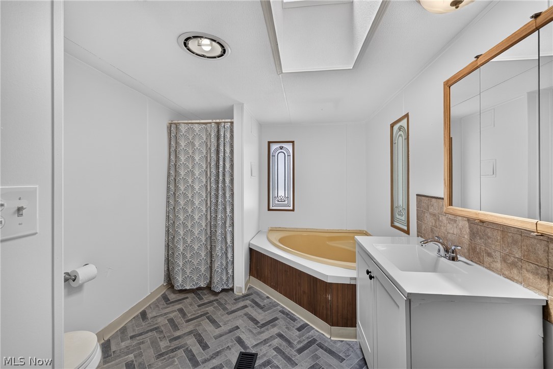 6835 Richmond Road 14 Property Photo 41