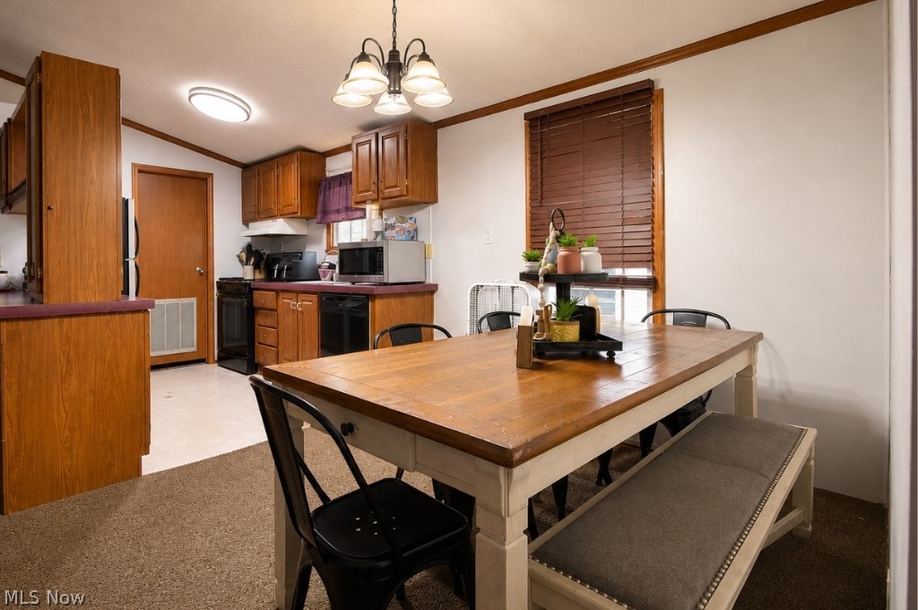8 Eddy Road Property Photo 12