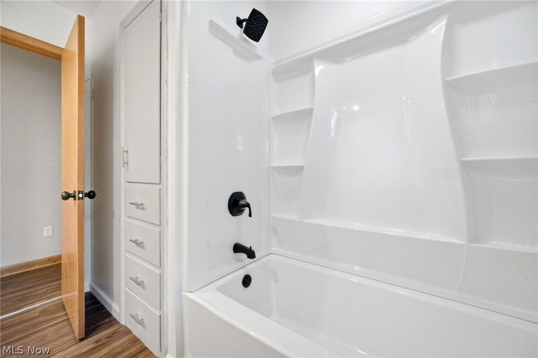 1097 Oak Tree Road Property Photo 18