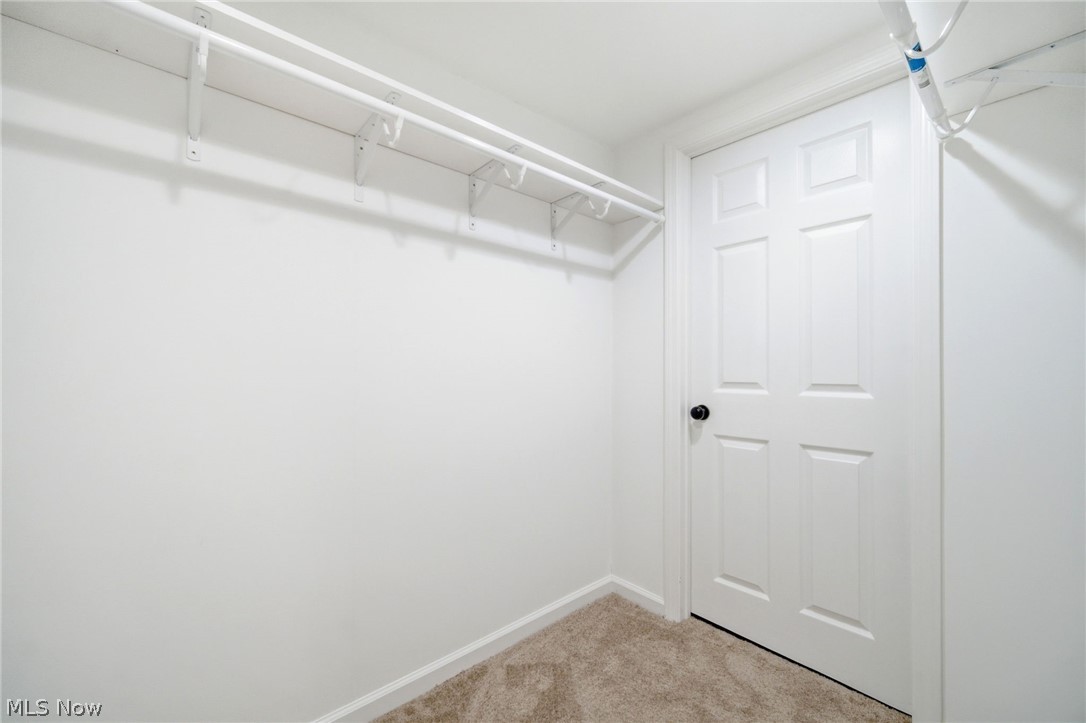1097 Oak Tree Road Property Photo 24