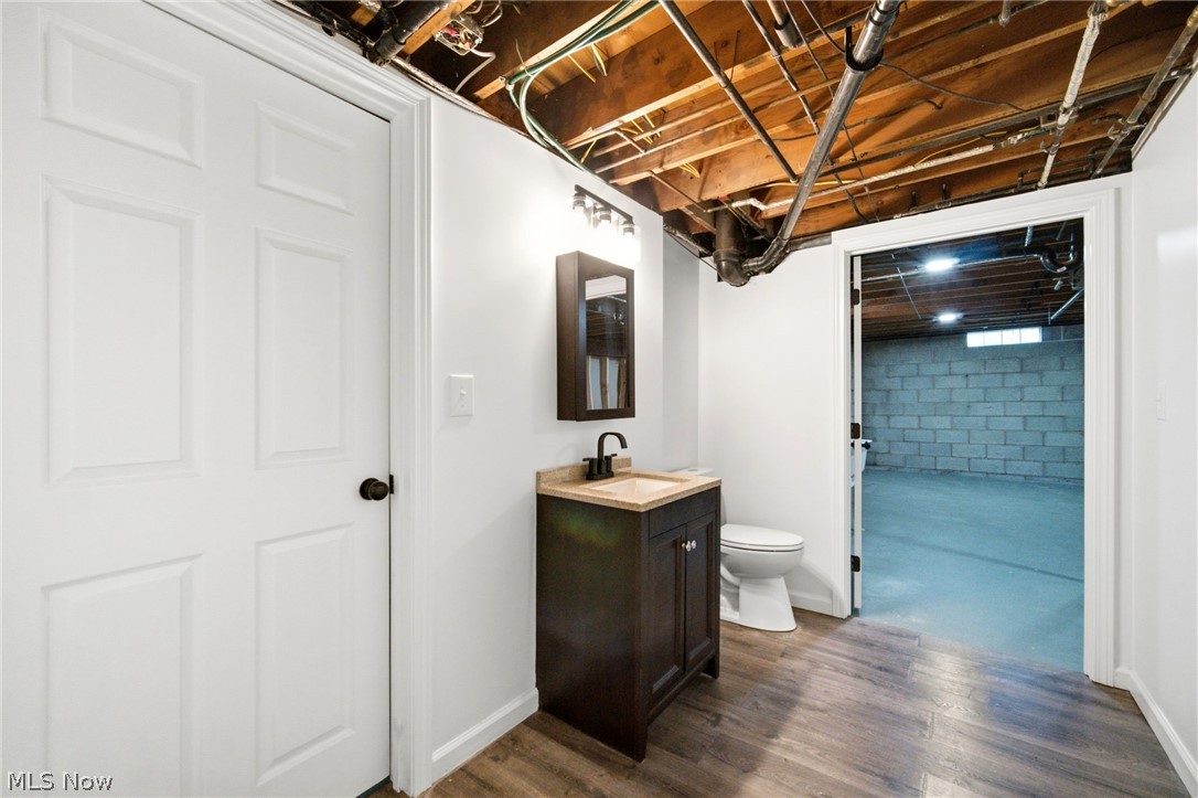 1097 Oak Tree Road Property Photo 25