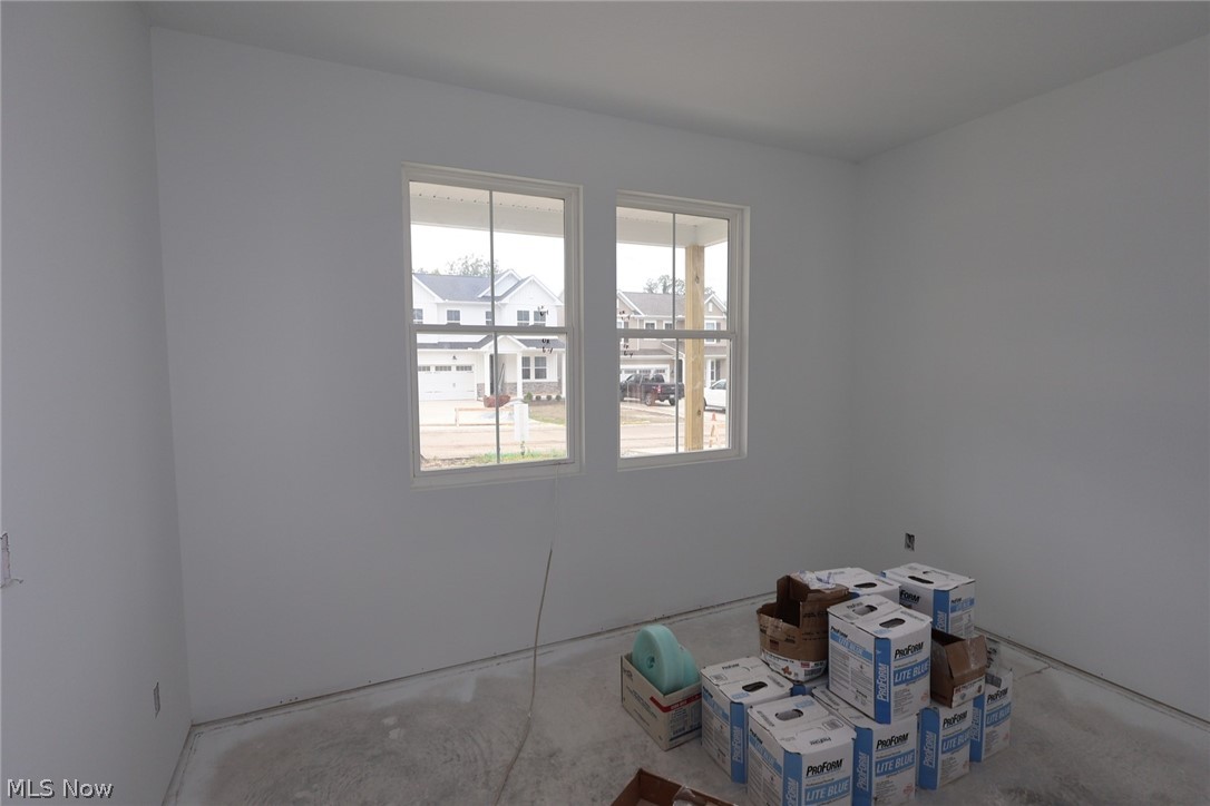 288 N Lighthouse Oval Property Photo 9