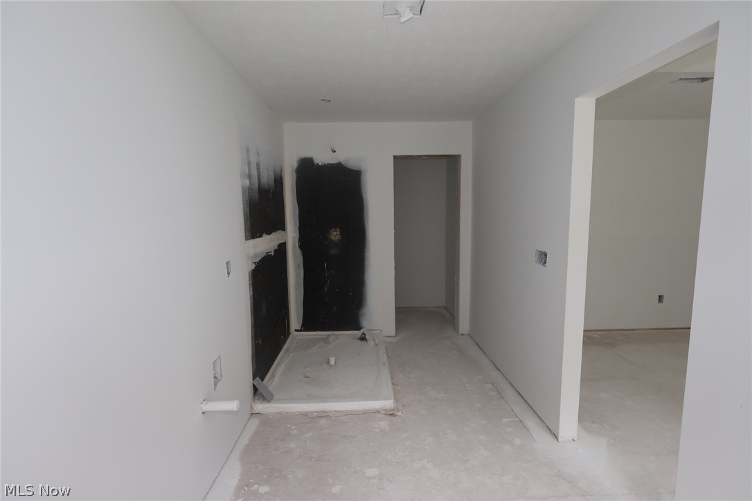 288 N Lighthouse Oval Property Photo 13
