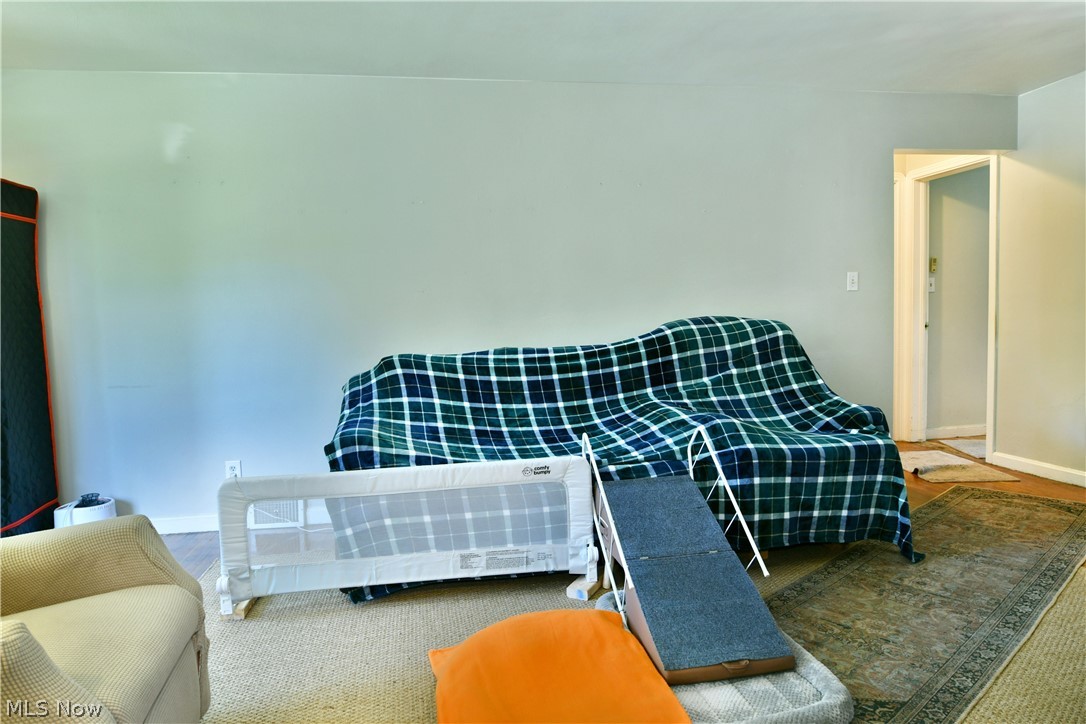 202 Elm Street Property Photo 6