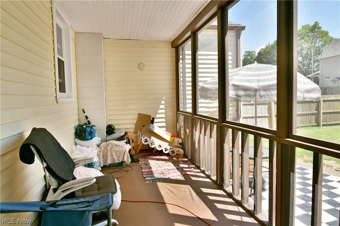 202 Elm Street Property Photo 29