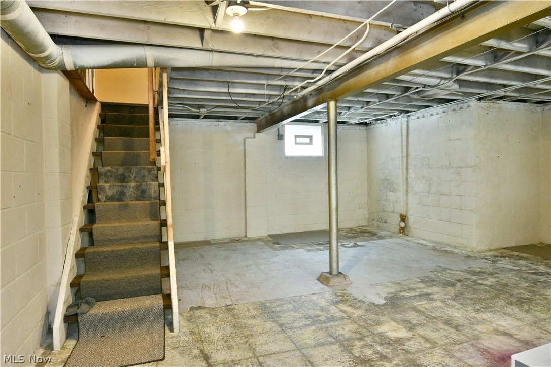 202 Elm Street Property Photo 34