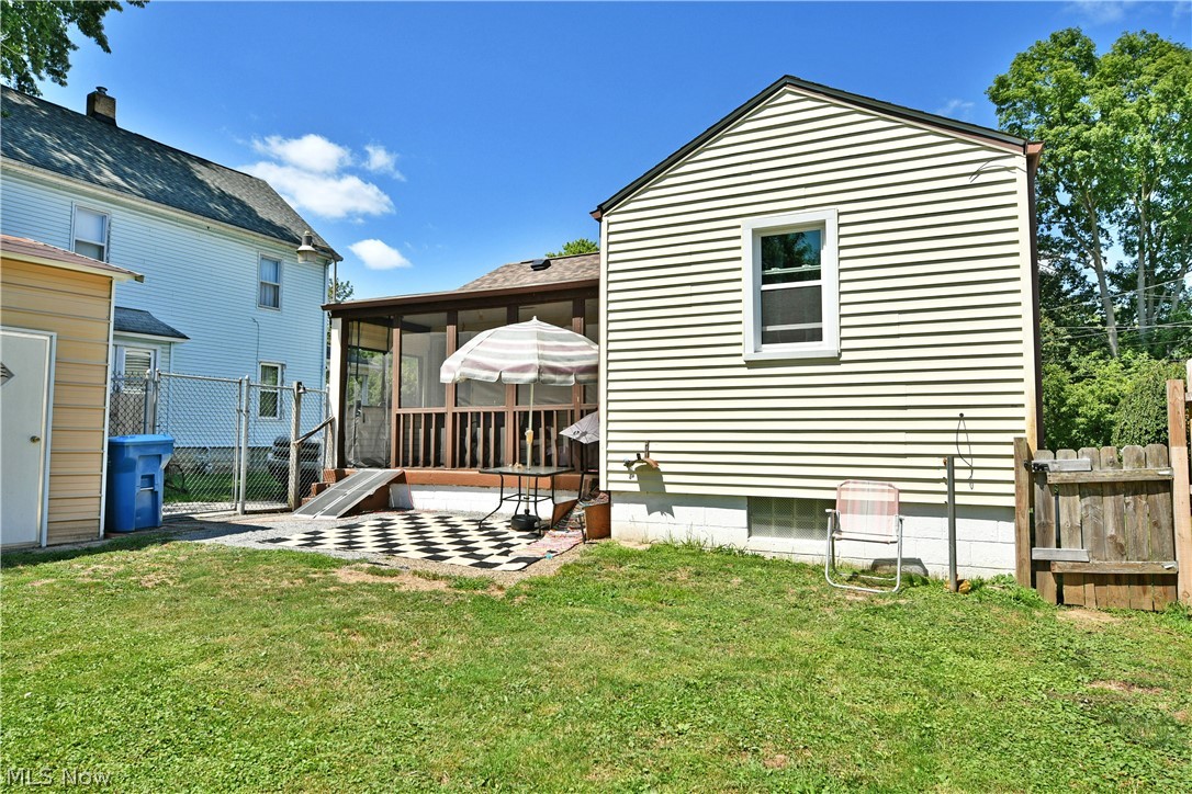 202 Elm Street Property Photo 36