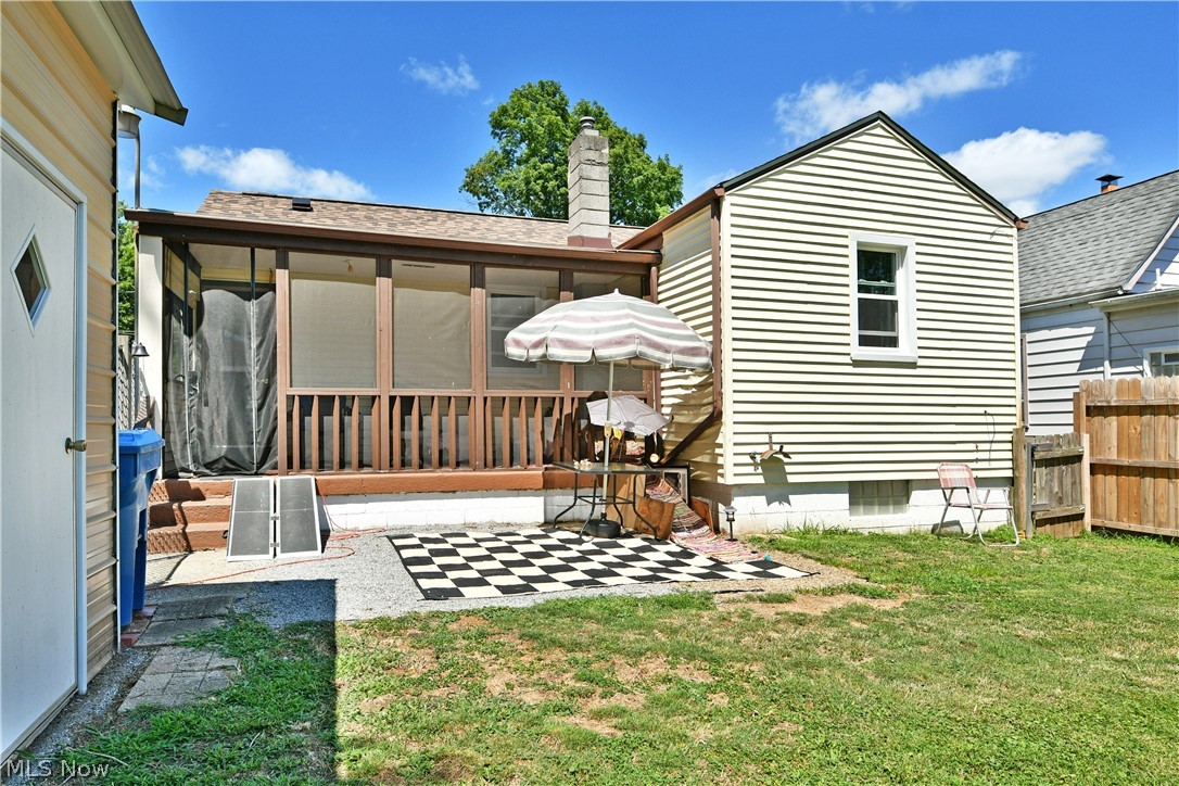 202 Elm Street Property Photo 37