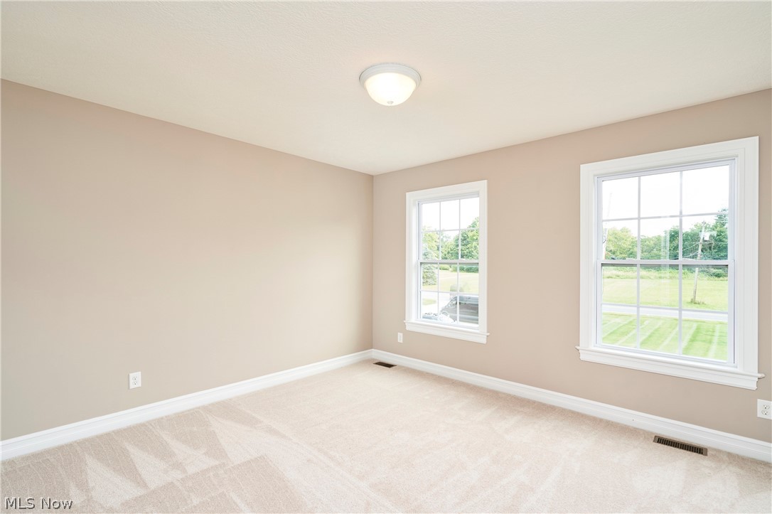 4250 Lynn Road Property Photo 35