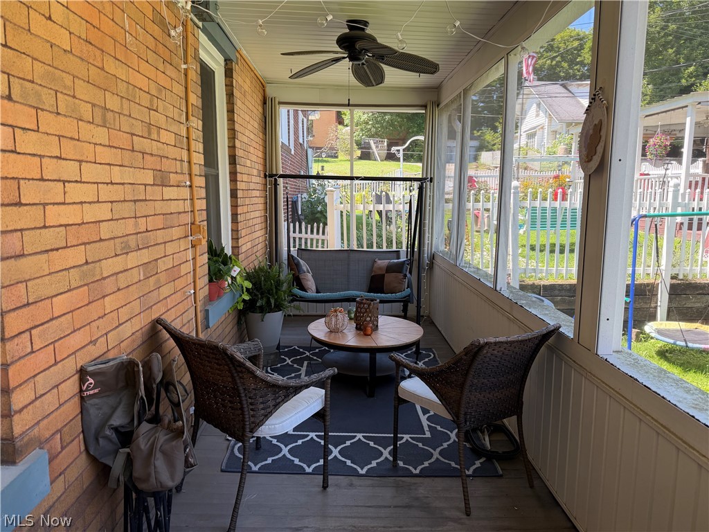 605 Mckinnon Avenue Property Photo 3
