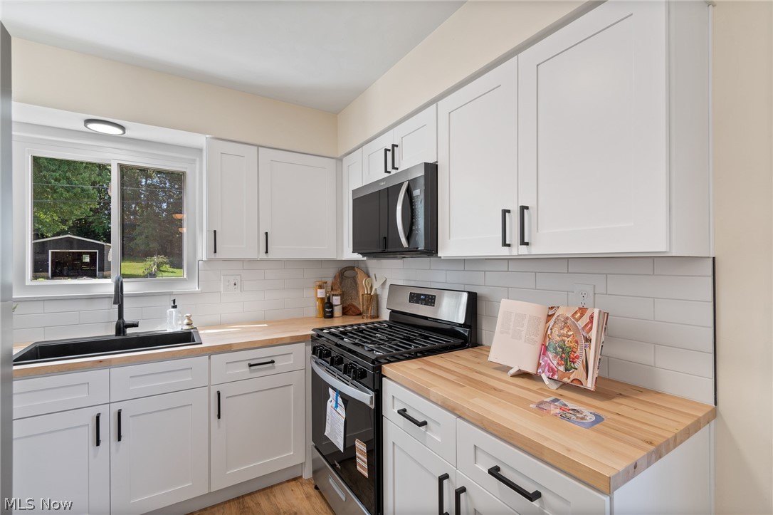 697 Ocean Avenue Property Photo 7