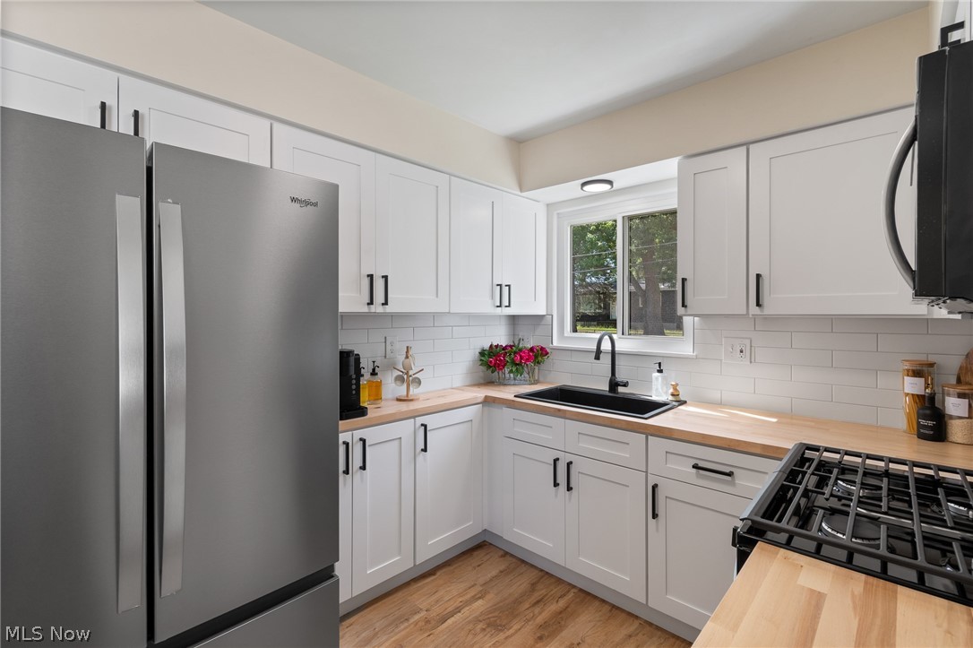 697 Ocean Avenue Property Photo 8
