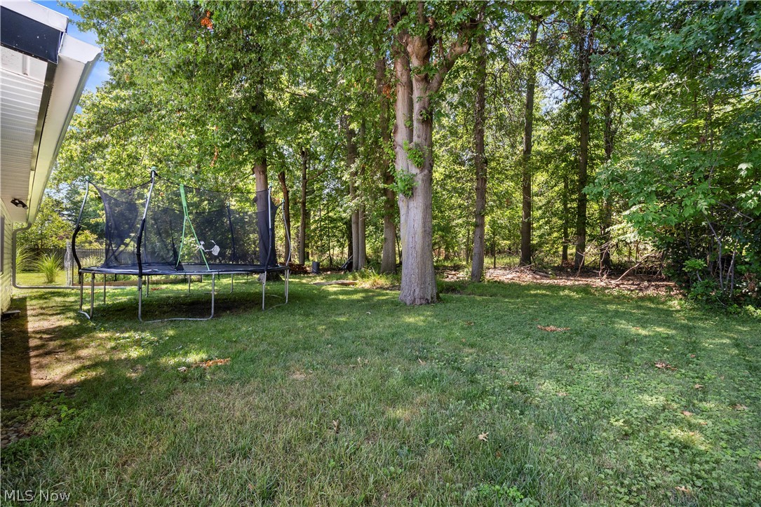 3902 Oxford Drive Property Photo 2
