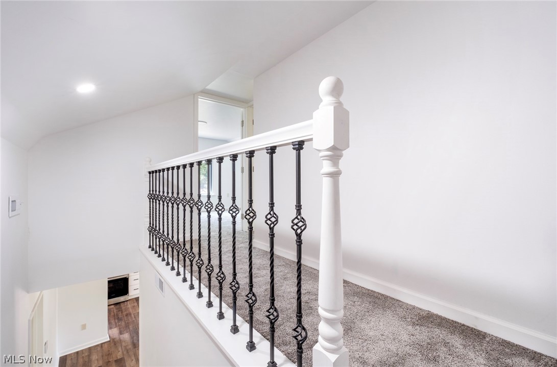 9 Dravis Drive Property Photo 18