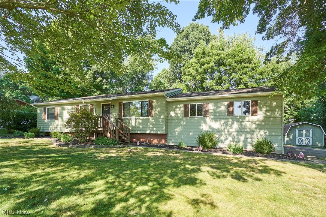 2808 Lynne Road Property Photo 2