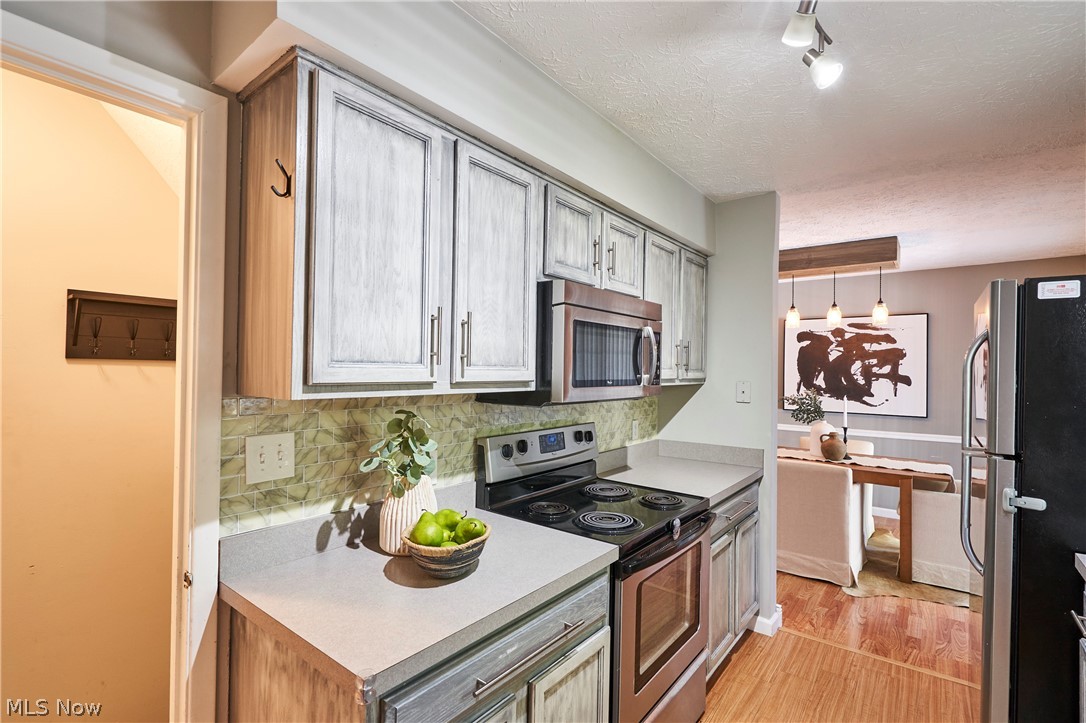 2808 Lynne Road Property Photo 8
