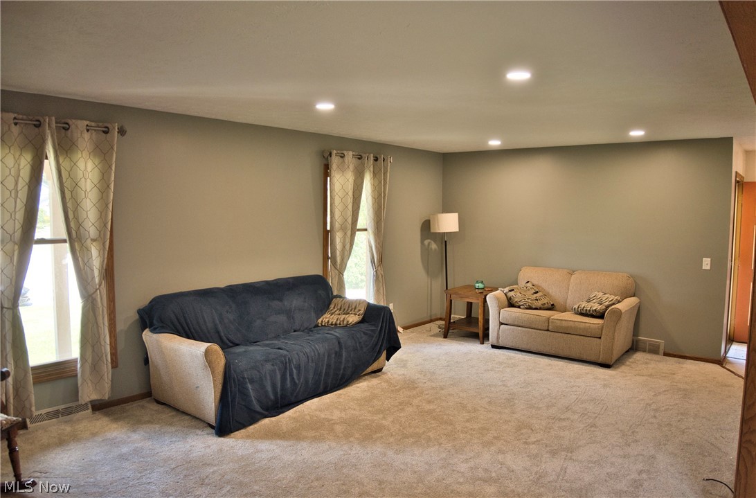 2758 Parkplace Drive Property Photo 10