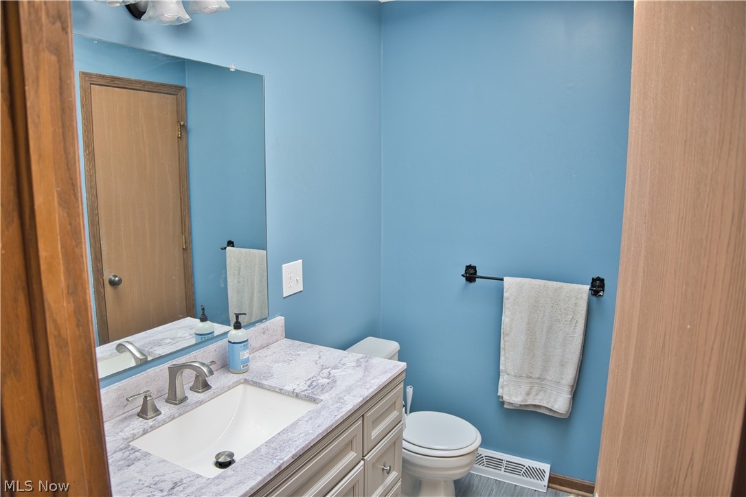 2758 Parkplace Drive Property Photo 17