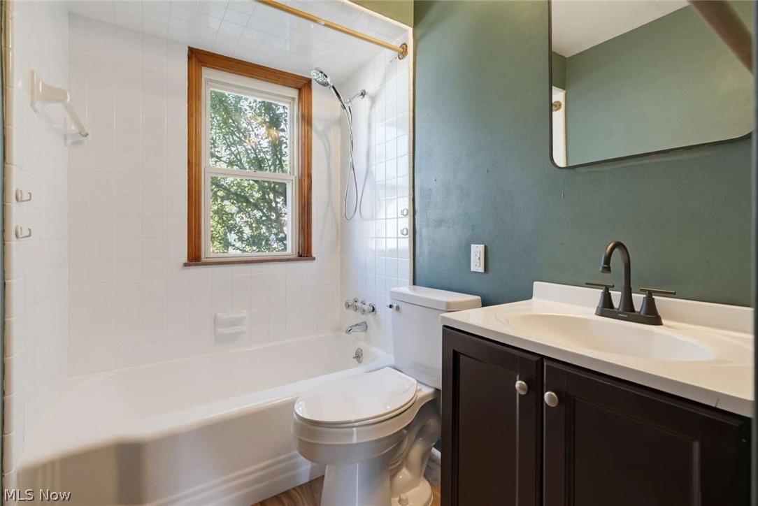 864 Lincoln Boulevard Property Photo 14